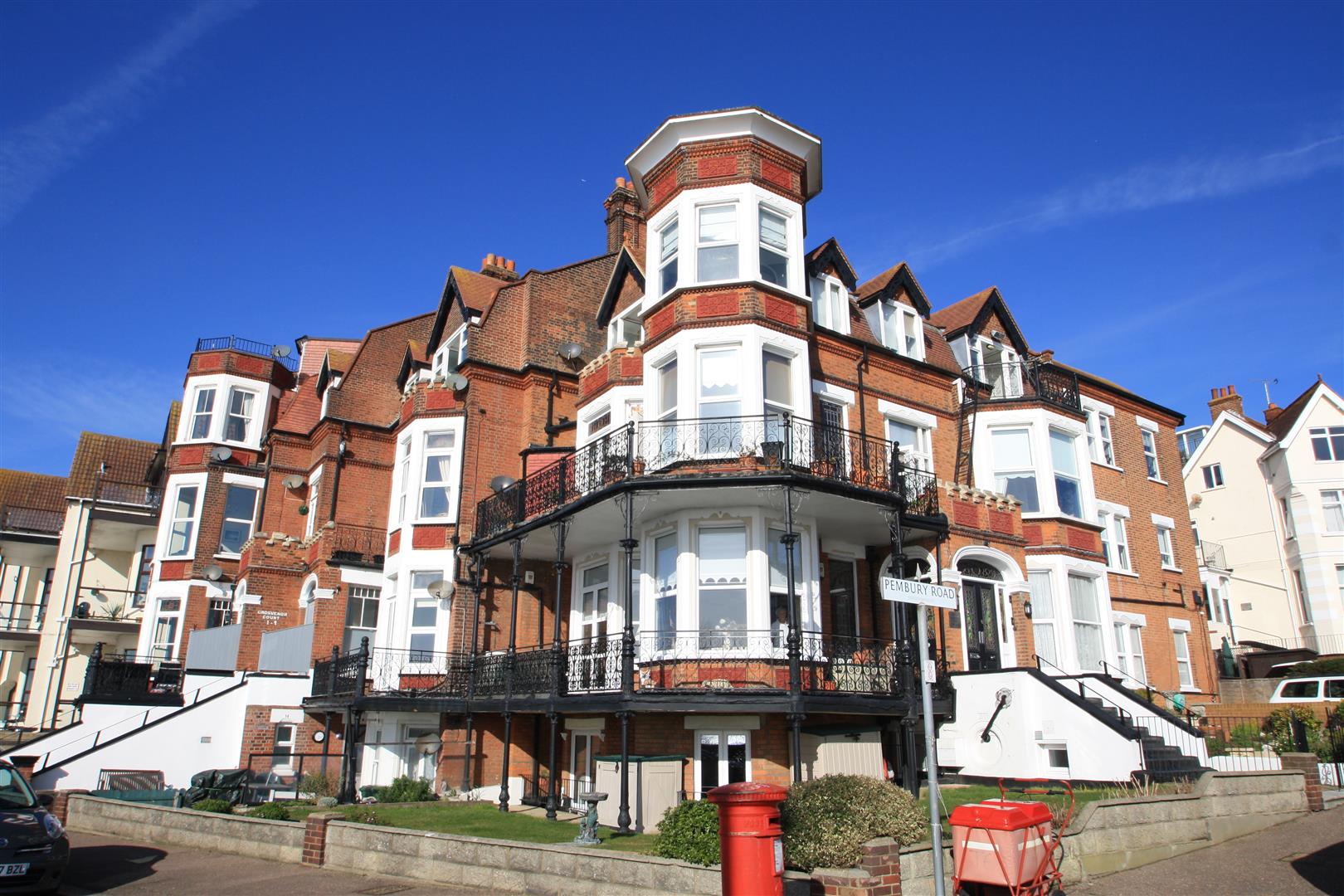 Grosvenor Court